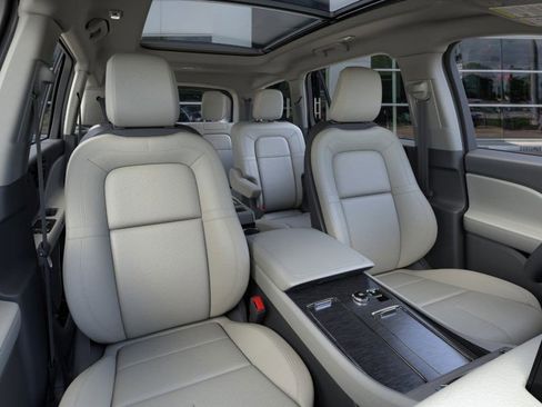 New 2025 Lincoln Aviator Reserve w/ Illumination Package image 10