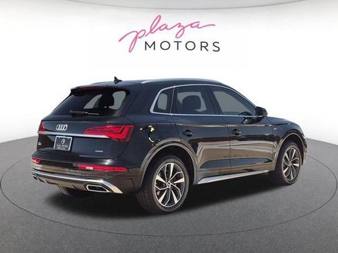 Used 2023 Audi Q5 2.0T Premium w/ Convenience Package AWD/4WD image 9