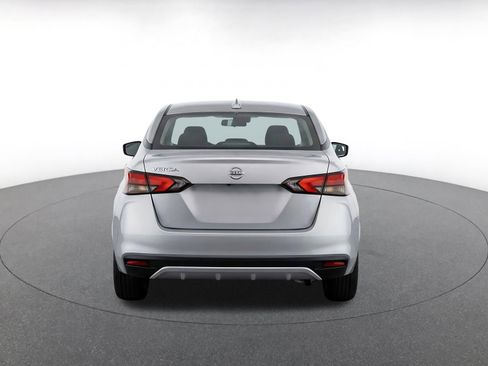 Used 2025 Nissan Versa SV FWD image 8