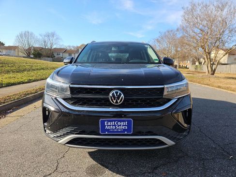 Used 2022 Volkswagen Taos SE image 7