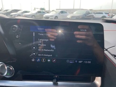 Used 2023 Chevrolet Corvette Stingray Coupe w/ Z51 Performance Package image 9