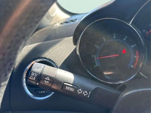 Used 2014 Chevrolet Cruze LT w/ RS Package image 24