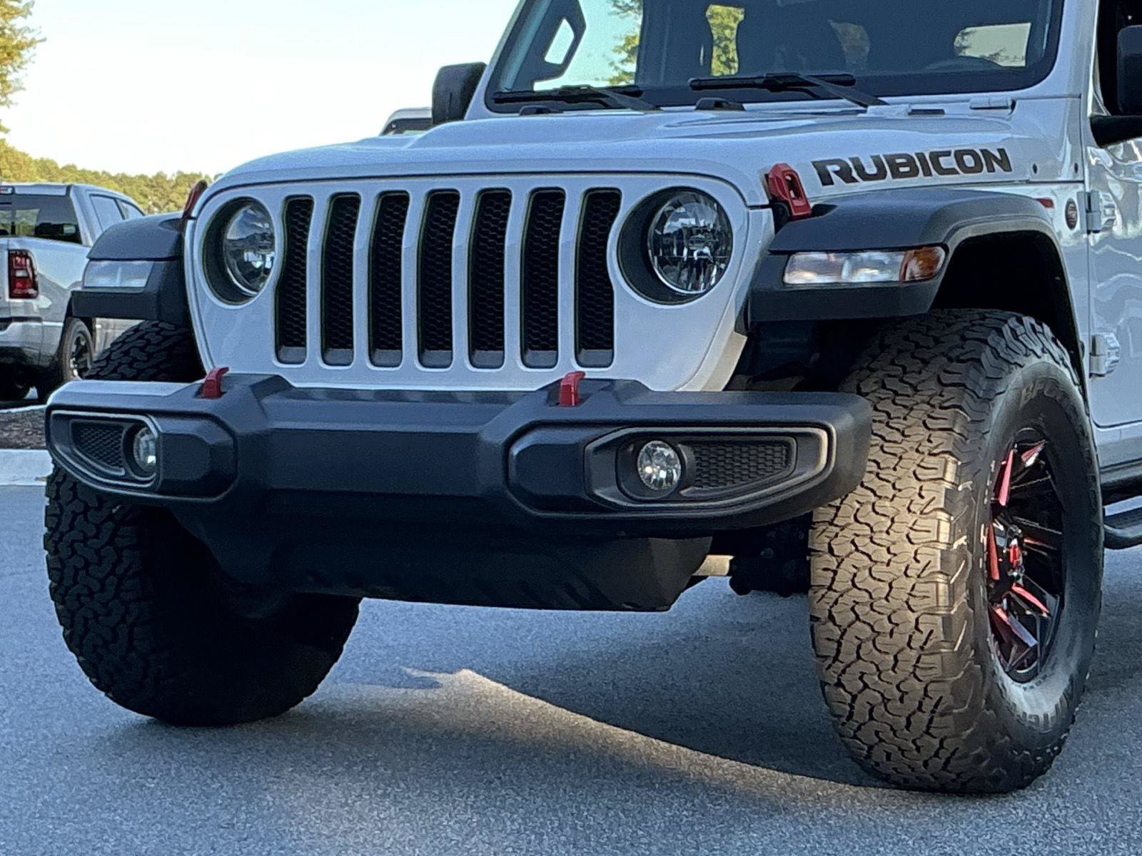 Used 2022 Jeep Wrangler Unlimited Rubicon AWD/4WD image 9