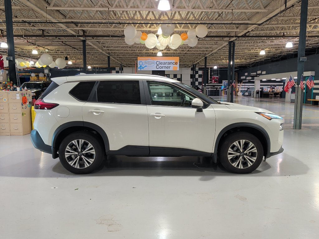 Used 2023 Nissan Rogue SV w/ SV Premium B Package AWD/4WD image 8