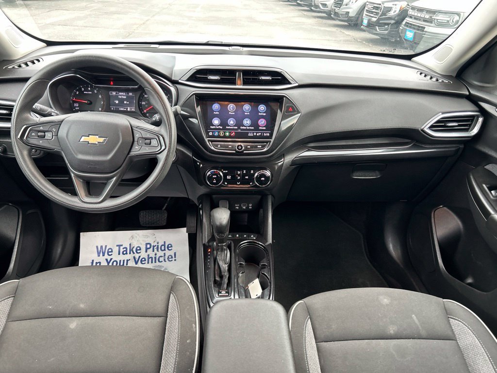 Used 2023 Chevrolet TrailBlazer LT w/ Convenience Package FWD image 16