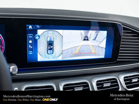 New 2026 Mercedes-Benz GLS 450 4MATIC image 34