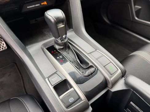 Used 2021 Honda Civic Sport image 26