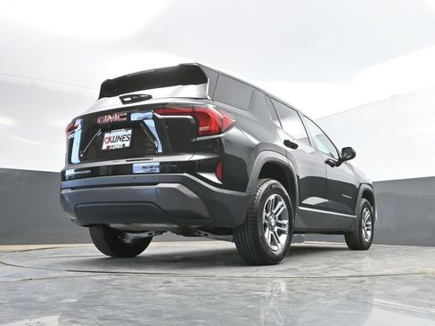 Used 2025 GMC Terrain Elevation AWD/4WD image 37