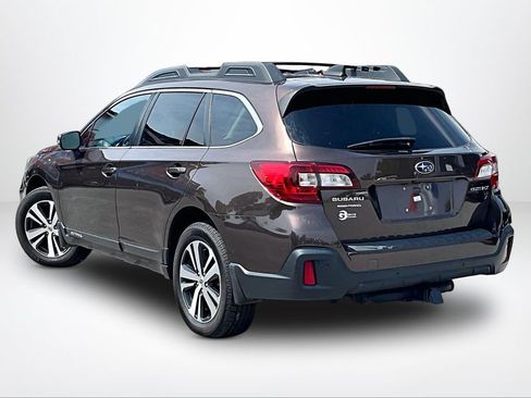Used 2019 Subaru Outback 2.5i Limited w/ Popular Package #2 AWD/4WD image 14
