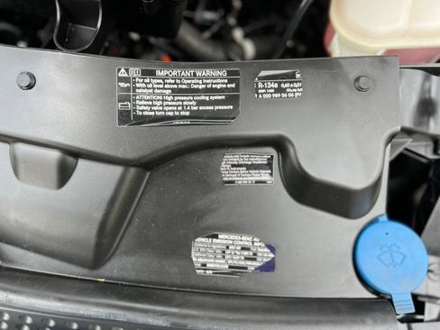 Used 2021 Mercedes-Benz Metris image 36