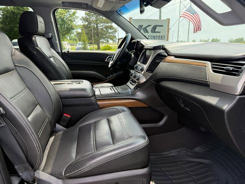 Used 2020 GMC Yukon Denali w/ Denali Ultimate Package AWD/4WD image 11