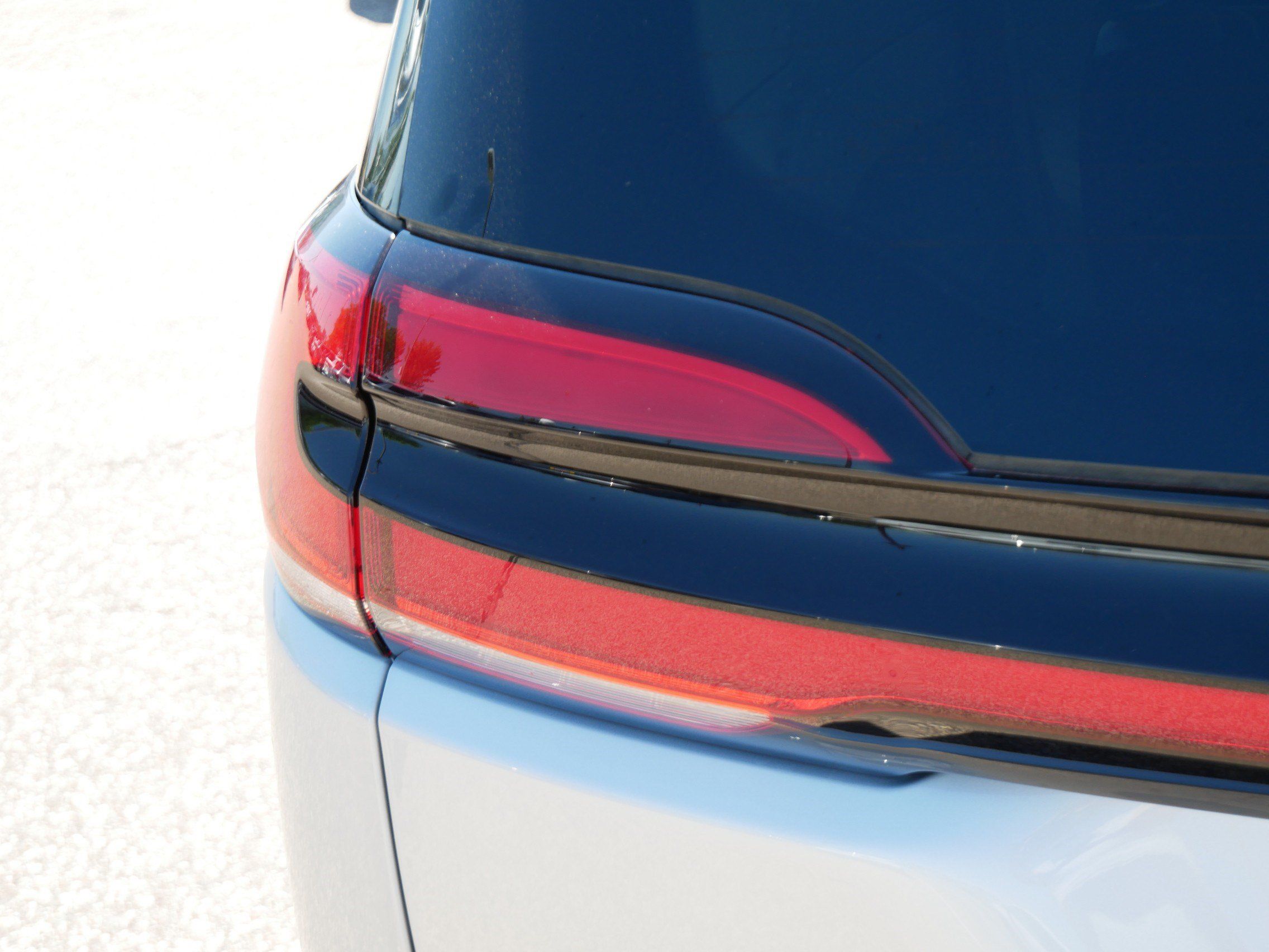 Used 2023 Chrysler Pacifica Touring-L FWD image 17