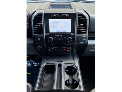 Used 2020 Ford F150 XLT w/ Equipment Group 302A Luxury AWD/4WD image 11