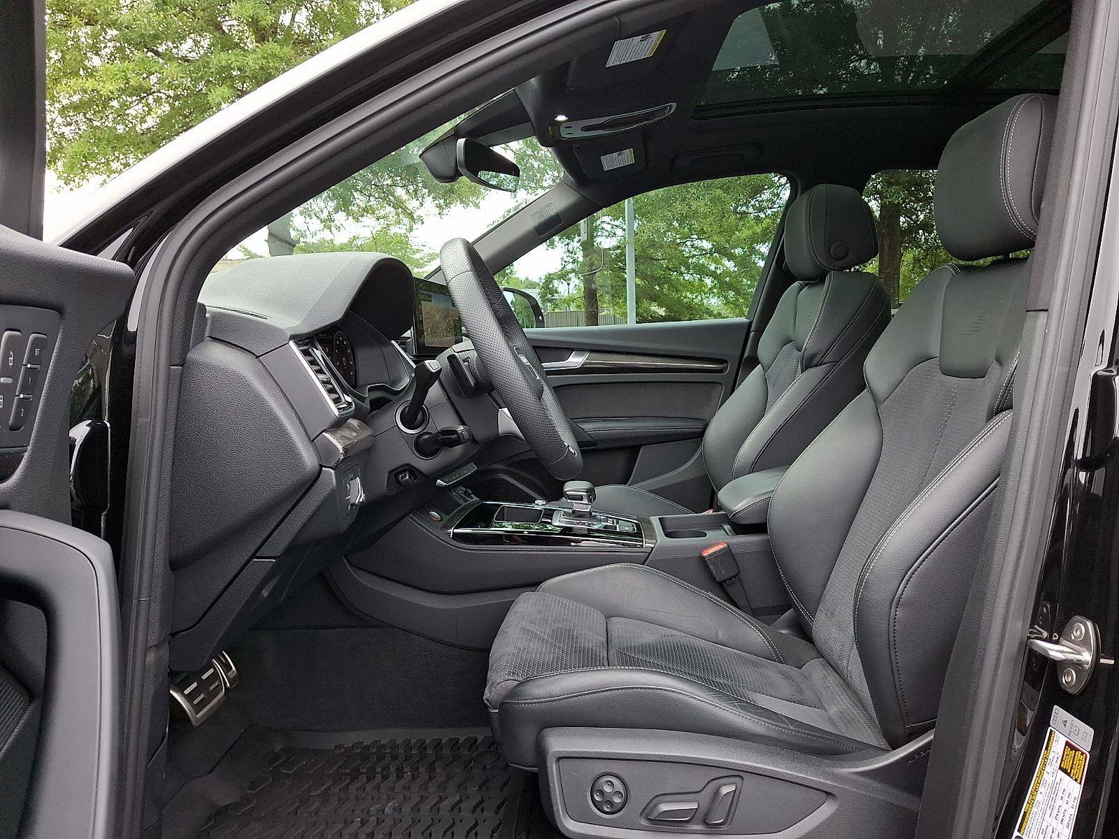 Certified 2025 Audi SQ5 Premium Plus w/ Premium Plus Package AWD/4WD image 13