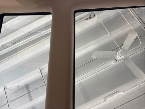 Used 2019 Mercedes-Benz GLS 450 4MATIC image 28