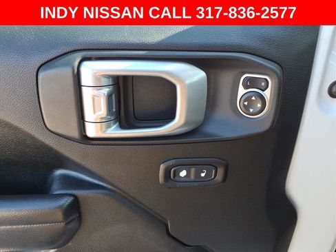 Used 2020 Jeep Wrangler Sport image 11