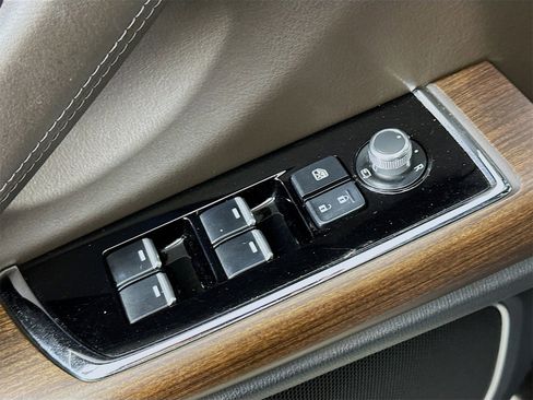 Certified 2022 MAZDA CX-9 Signature image 18