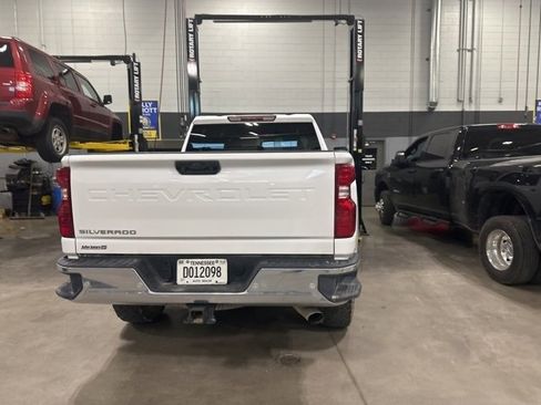 Used 2024 Chevrolet Silverado 3500 W/T w/ WT Convenience Package image 13