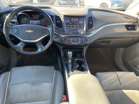 Used 2014 Chevrolet Impala LT image 9