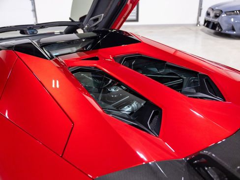 Used 2016 Lamborghini Aventador LP 700-4 AWD/4WD image 23