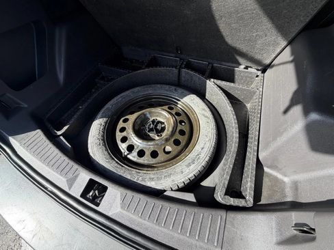 Used 2013 Ford Escape SEL FWD image 28