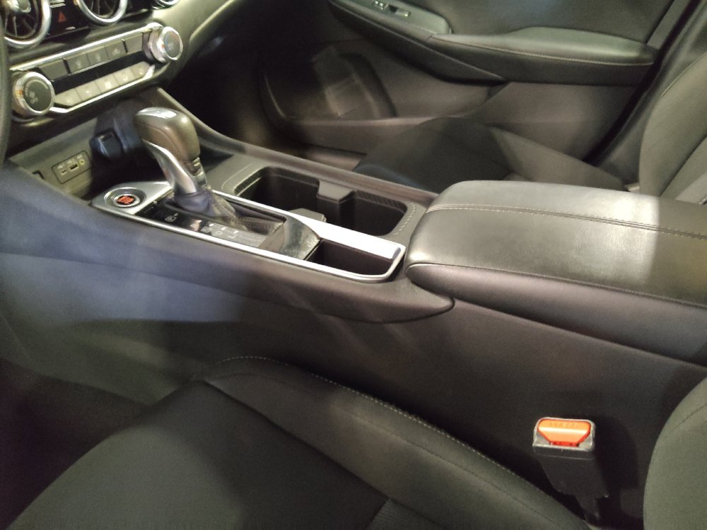 Used 2024 Nissan Sentra SV FWD image 26