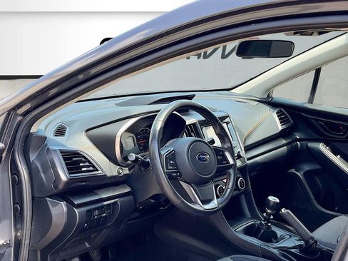 Used 2022 Subaru Crosstrek 2.0i Premium AWD/4WD image 9