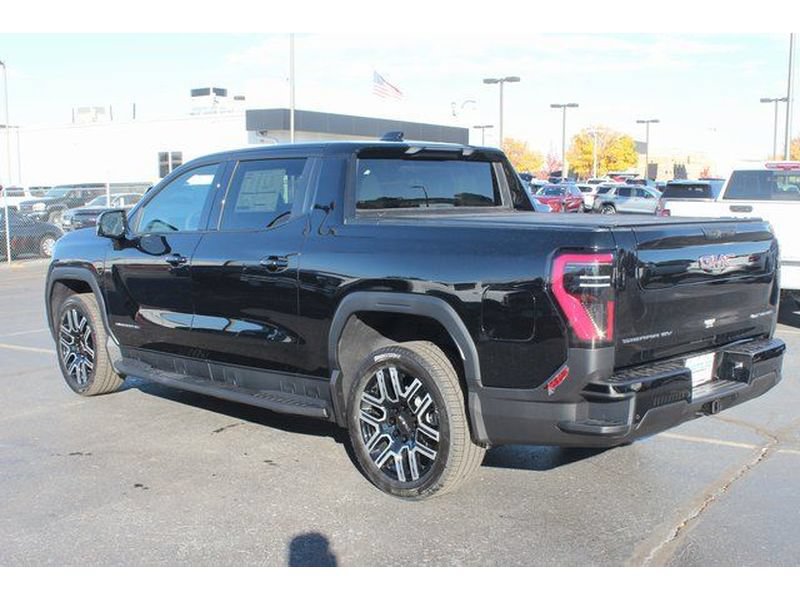 New 2026 GMC Sierra EV Elevation AWD/4WD image 12