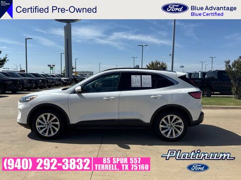 Used 2022 Ford Escape Titanium w/ Titanium Elite Package AWD/4WD image 2
