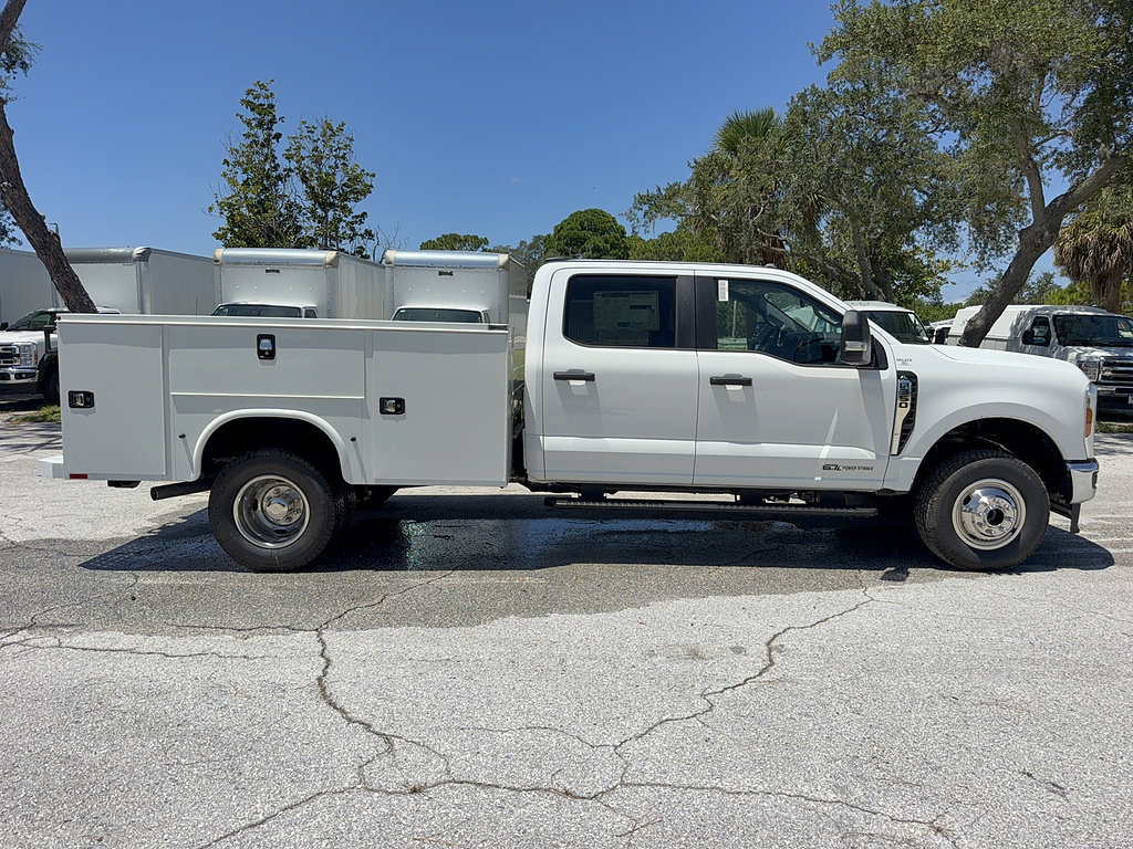 New 2026 Ford F350 XL w/ XL Chrome Package AWD/4WD image 5