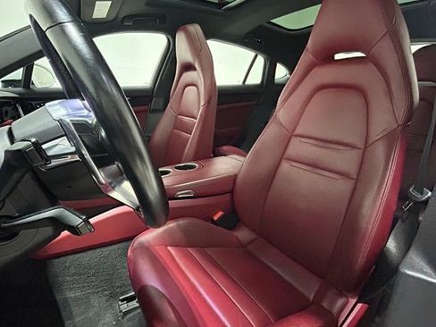 Used 2018 Porsche Panamera 4S w/ Premium Package Plus AWD/4WD image 30