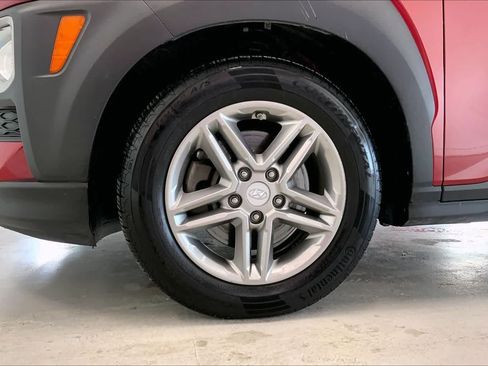 Used 2019 Hyundai Kona SE image 8