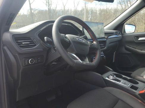 New 2026 Ford Escape ST-Line Select w/ Equipment Group 401A image 12