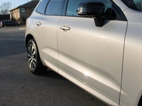 Used 2025 Volvo XC60 B5 Plus image 48