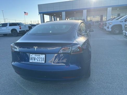 Used 2021 Tesla Model 3 Long Range image 4