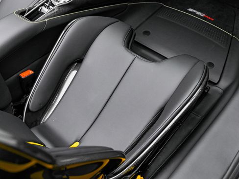 Certified 2024 Ferrari SF90 Spider image 41