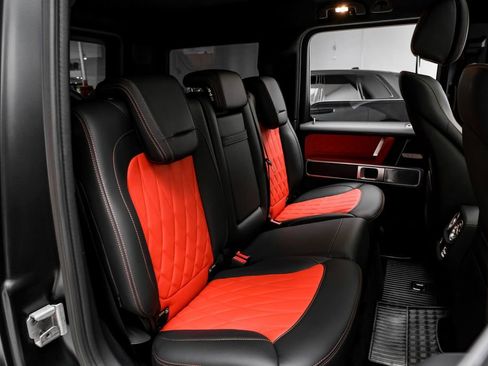 Used 2025 Mercedes-Benz G 63 AMG 4MATIC image 36