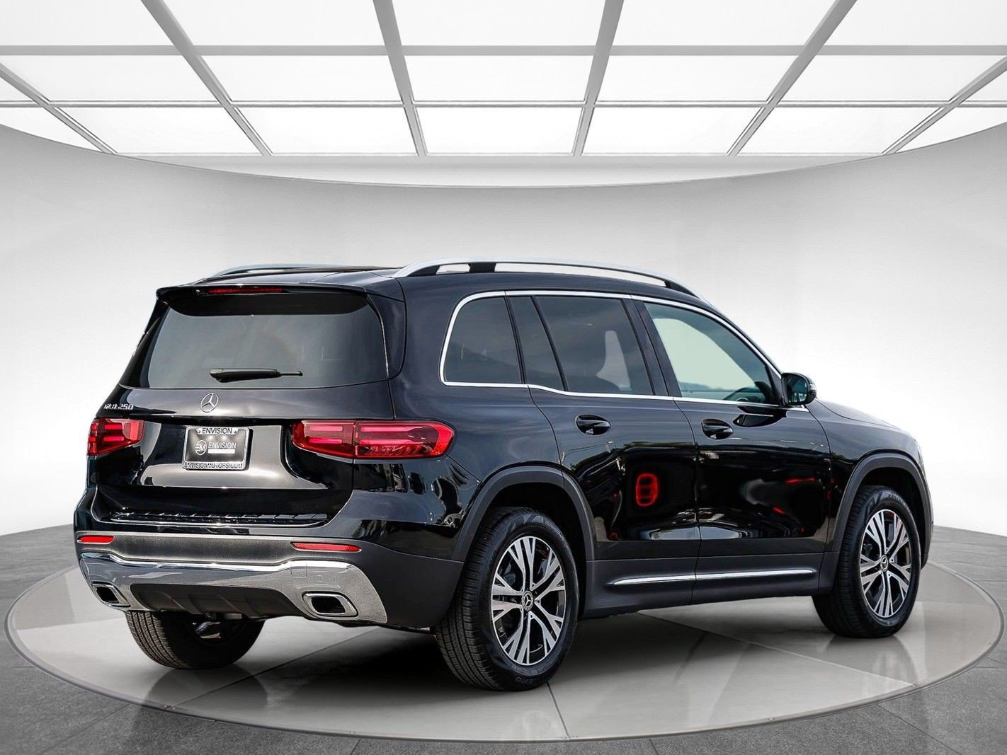 Certified 2026 Mercedes-Benz GLB 250 image 5