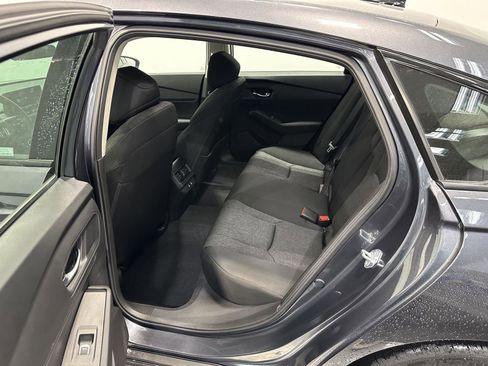 Certified 2025 Honda Accord SE image 27