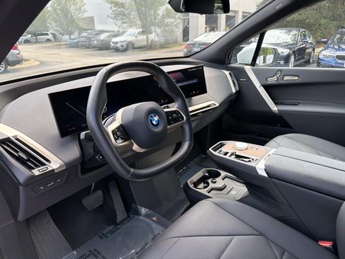 Certified 2023 BMW iX xDrive50 w/ Premium Package AWD/4WD image 19