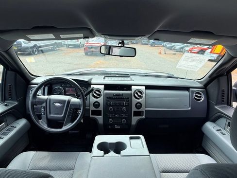 Used 2011 Ford F150 XLT w/ XLT Convenience Pkg AWD/4WD image 16