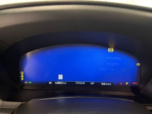 Used 2022 Ford Explorer ST w/ Equipment Group 401A AWD/4WD image 17