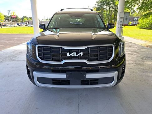 Used 2025 Kia Telluride S AWD/4WD image 2