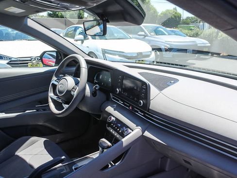 Certified 2026 Hyundai Elantra Sport FWD image 21
