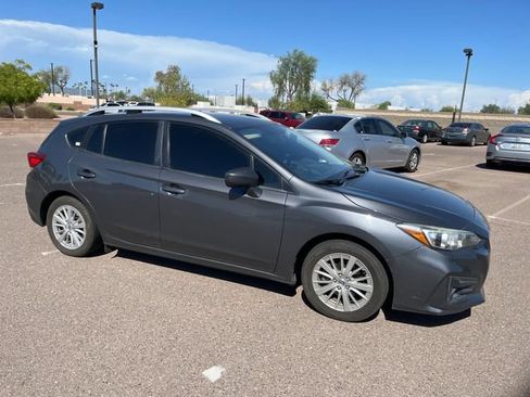 Used 2018 Subaru Impreza 2.0i Premium AWD/4WD image 6