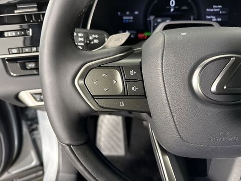 New 2026 Lexus RX 450h AWD image 11