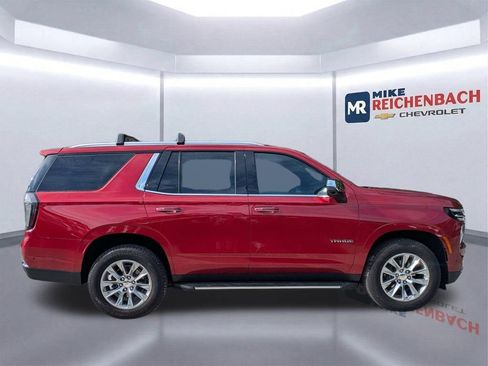Used 2025 Chevrolet Tahoe Premier AWD/4WD image 3