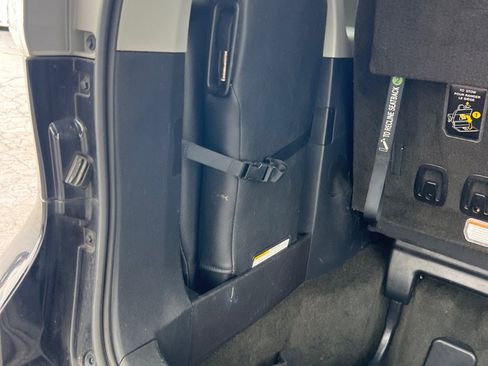 Used 2015 Toyota Sienna SE Premium image 28