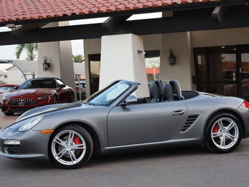 Used 2010 Porsche Boxster S RWD image 5