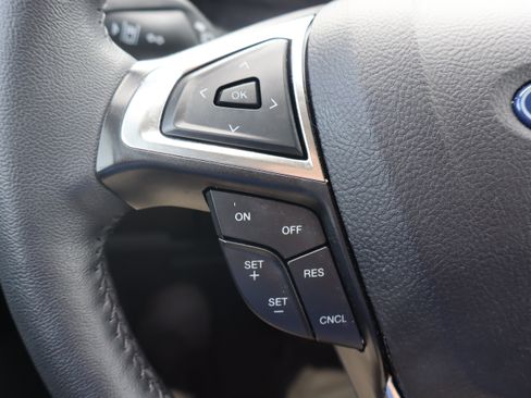 Used 2024 Ford Edge SEL w/ Convenience Package AWD/4WD image 16
